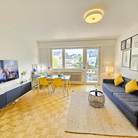 Trendy 1br With A Terrace
